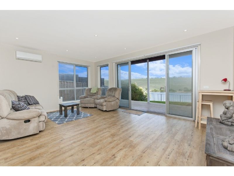 1,66 Dobson Way, Warrnambool VIC 3280