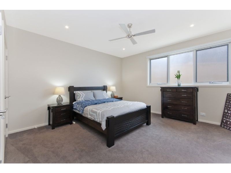 1,66 Dobson Way, Warrnambool VIC 3280