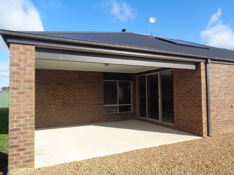 6 Laffan Court, Koroit VIC 3282