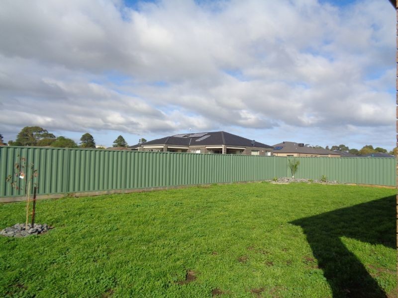6 Laffan Court, Koroit VIC 3282