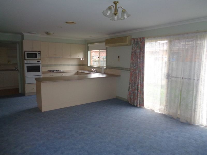 4 La Bella Court, Warrnambool VIC 3280