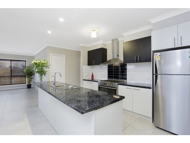 80 Boston Drive, Warrnambool VIC 3280