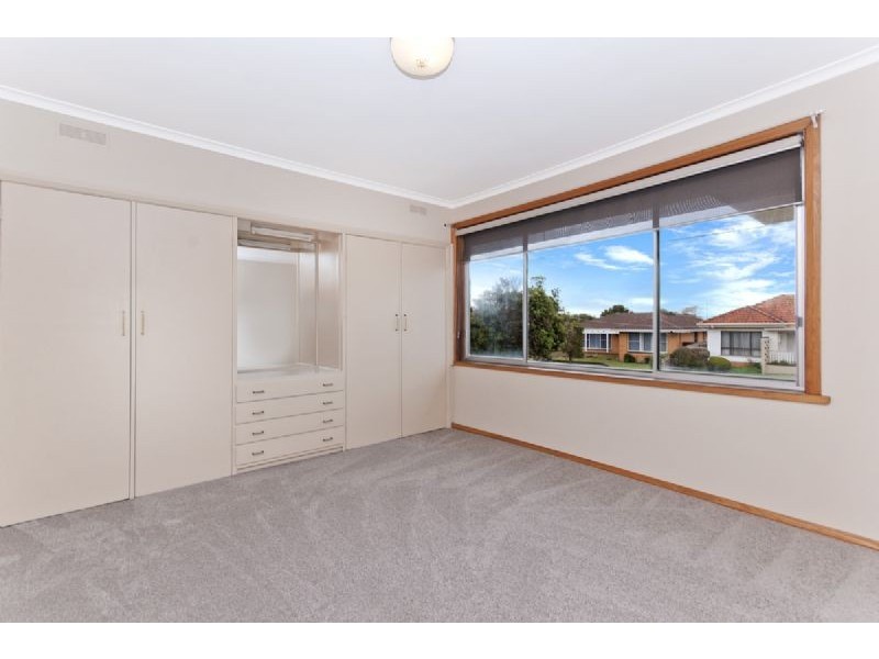 4 Fairmont Avenue, Warrnambool VIC 3280