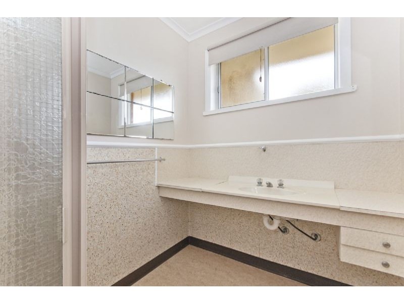 4 Fairmont Avenue, Warrnambool VIC 3280