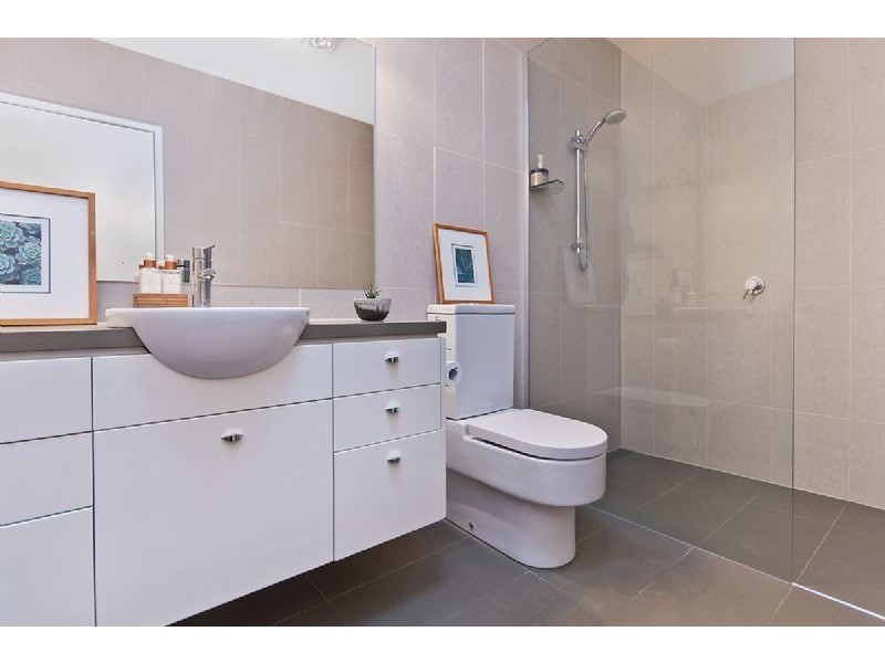 4 Jedburgh Way, Warrnambool VIC 3280