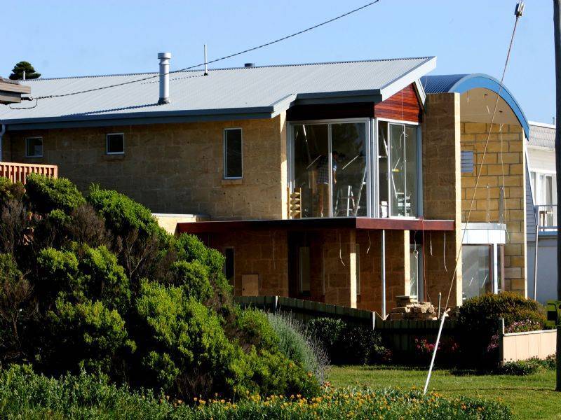 1 East Beach, Port Fairy VIC 3284