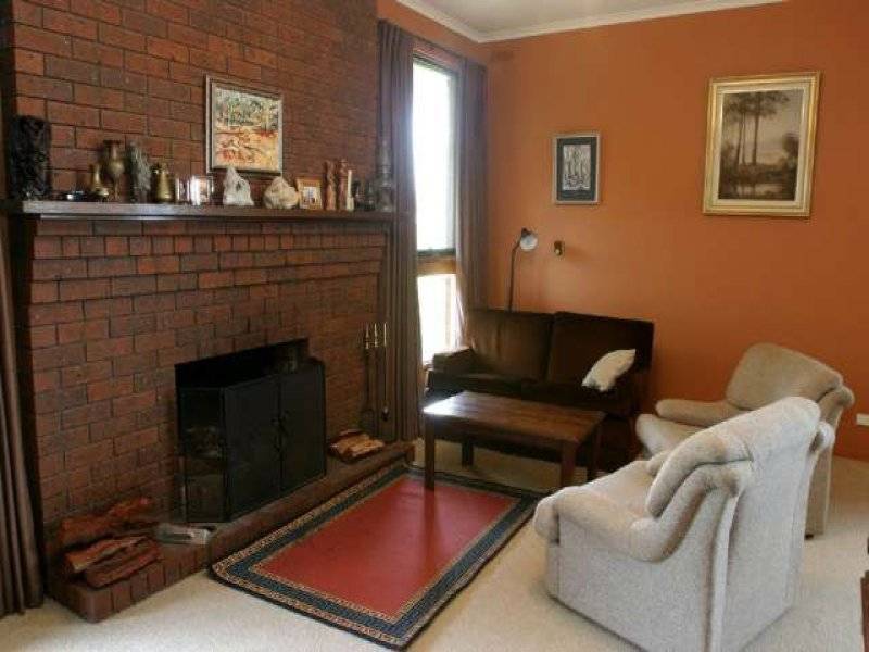 132 Regent Street, Port Fairy VIC 3284