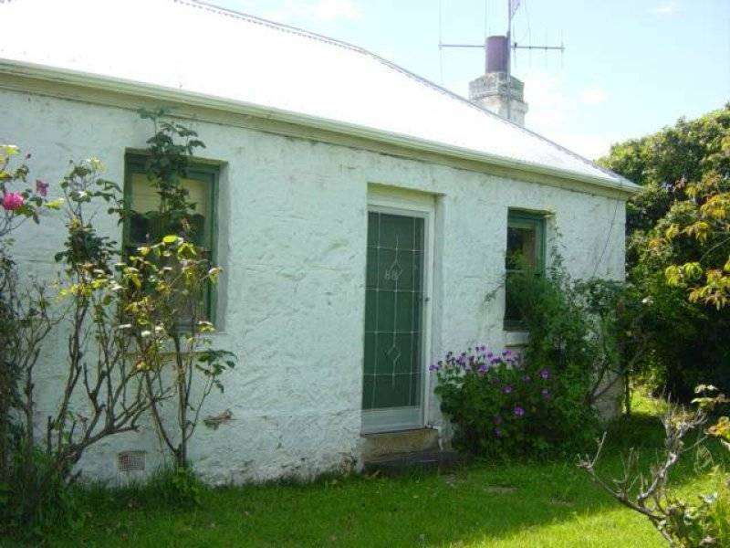88 Sackville, Port Fairy VIC 3284