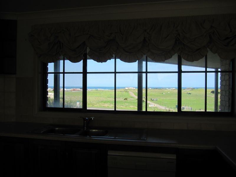 8 Thistle Place, Port Fairy VIC 3284