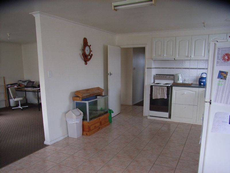 165 Princes Hwy, Port Fairy VIC 3284