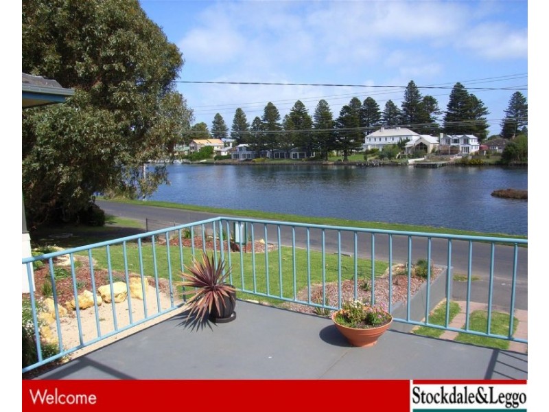 82 Griffith Street, Port Fairy VIC 3284