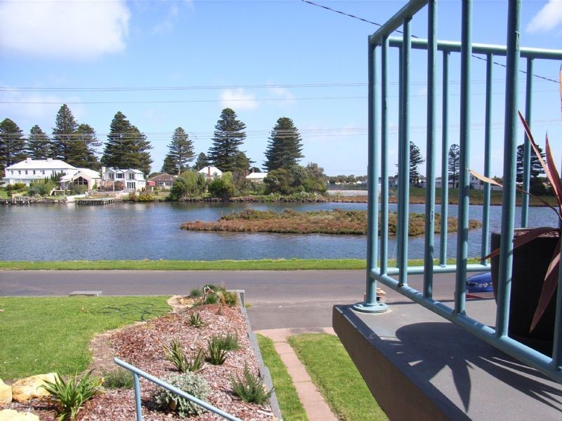 82 Griffith Street, Port Fairy VIC 3284