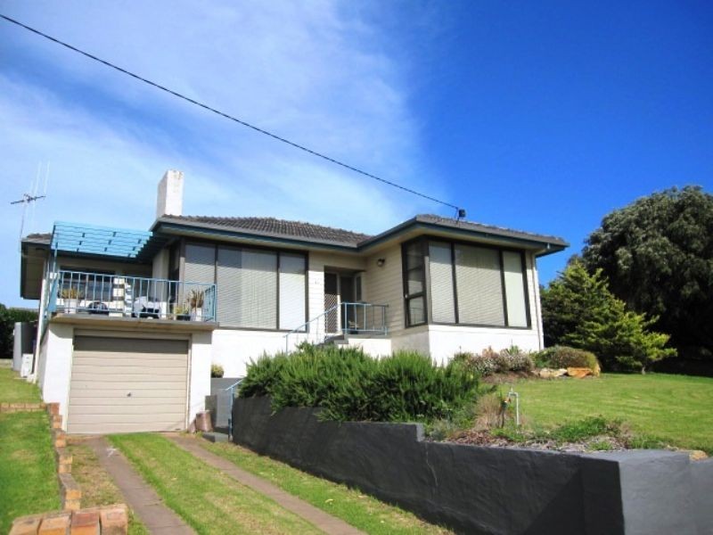 82 Griffith Street, Port Fairy VIC 3284