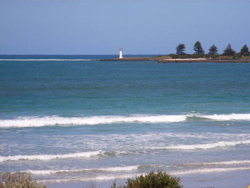 7 Moyne Crt, Port Fairy VIC 3284