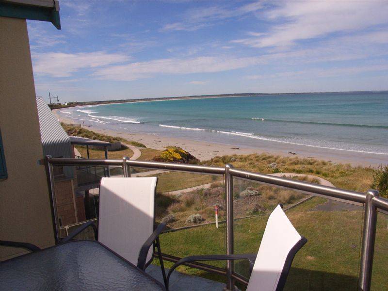 7 Moyne Crt, Port Fairy VIC 3284