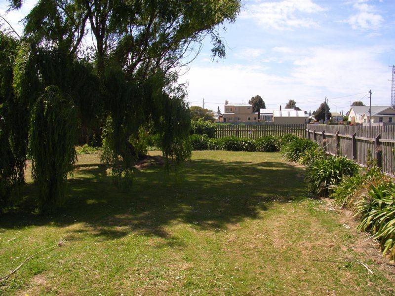 31b William St, Port Fairy VIC 3284