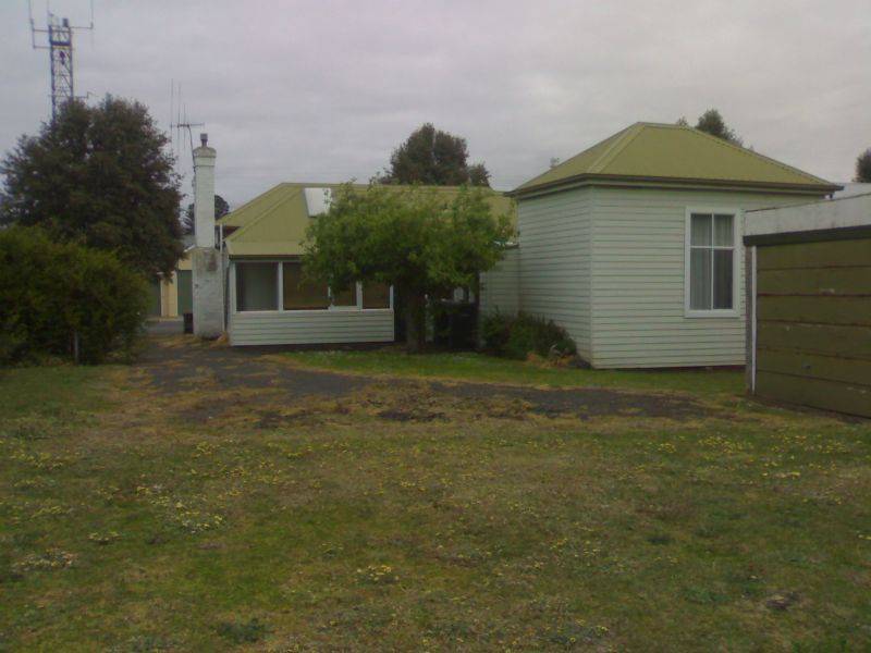 27 James, Port Fairy VIC 3284