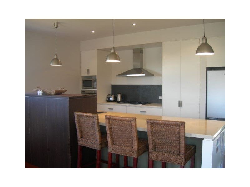 2 Brophy, Port Fairy VIC 3284