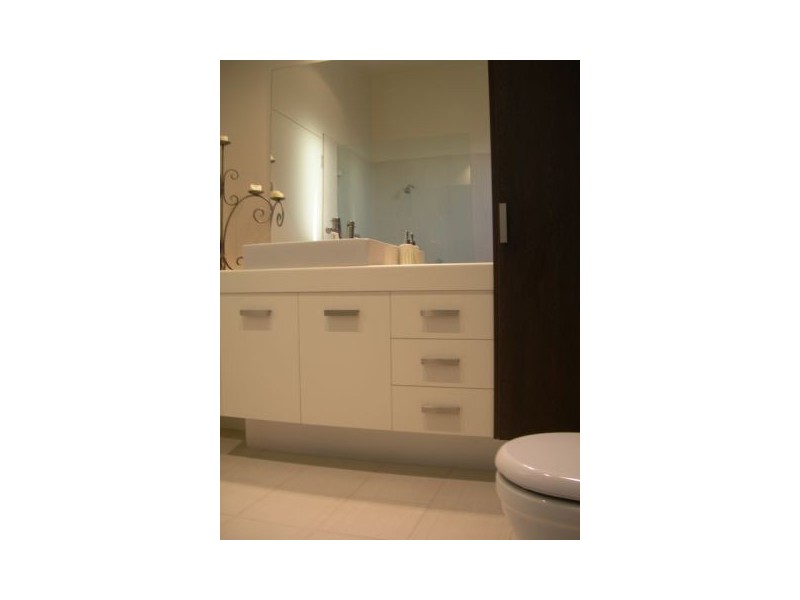 2 Brophy, Port Fairy VIC 3284