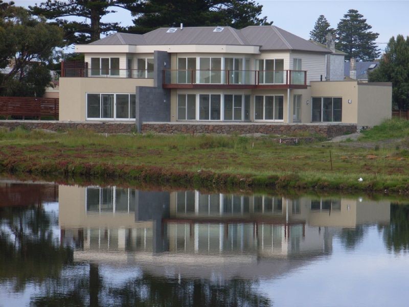 103 Gipps Street, Port Fairy VIC 3284