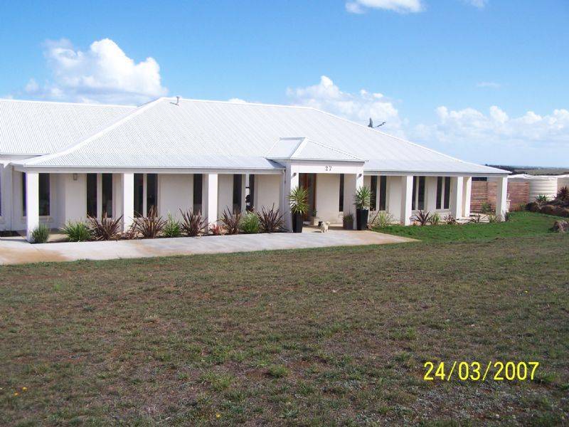 27 Fitzgibbons Lane, Tower Hill VIC 3283