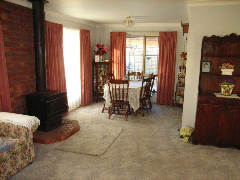 1 Anna Catherine Drive, Port Fairy VIC 3284