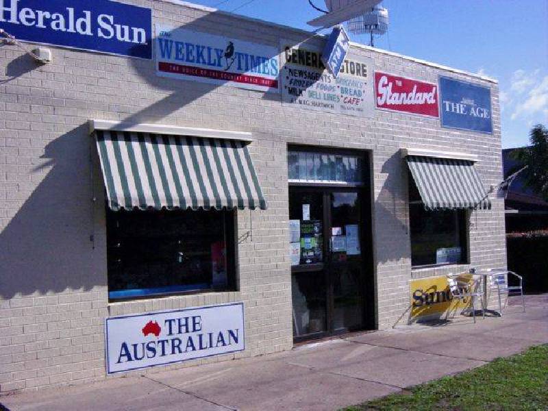 39 High Street, Macarthur VIC 3286