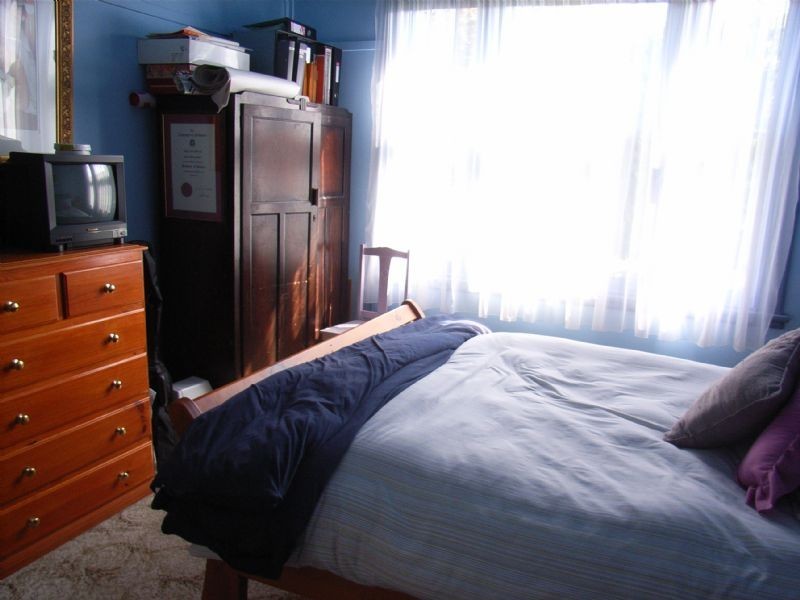 8  Earle St, Port Fairy VIC 3284