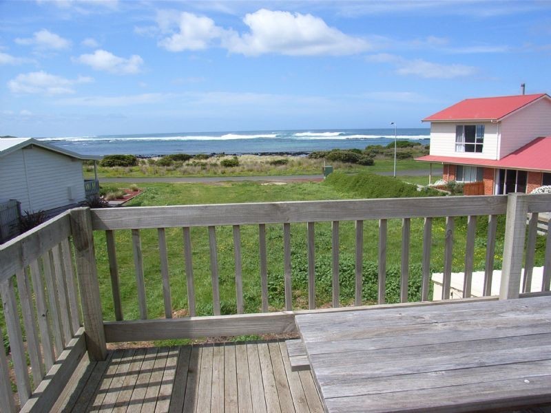 9 Anna Catherine Drive, Port Fairy VIC 3284