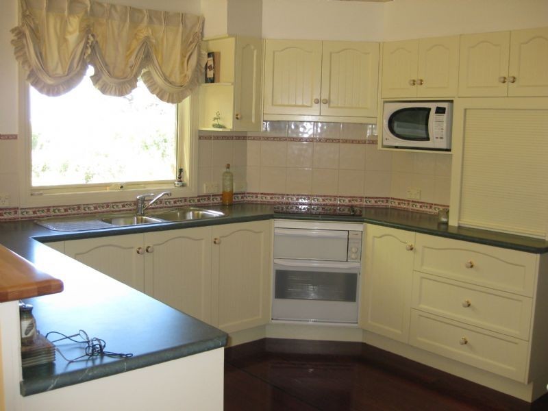 3a Thistle Place, Port Fairy VIC 3284