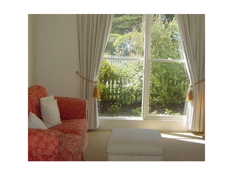 22 Gipps St, Port Fairy VIC 3284