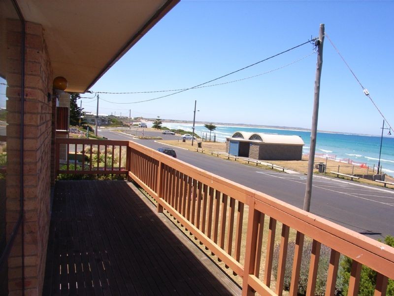 101 Beach St, Port Fairy VIC 3284