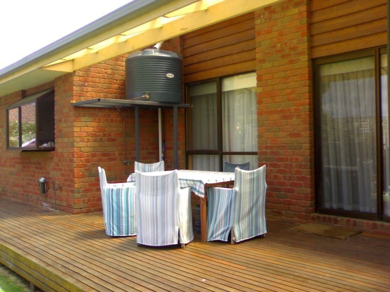 6 Uebergang Street, Port Fairy VIC 3284