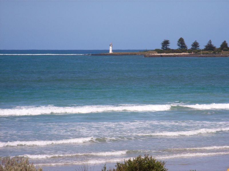 7 Moyne Crt, Port Fairy VIC 3284