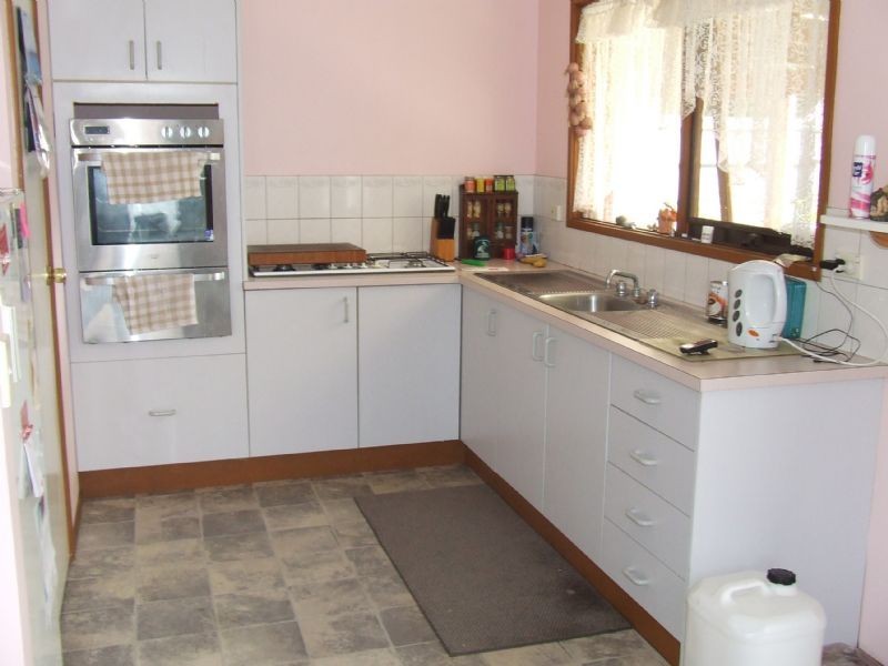 194 Princes Hwy, Port Fairy VIC 3284