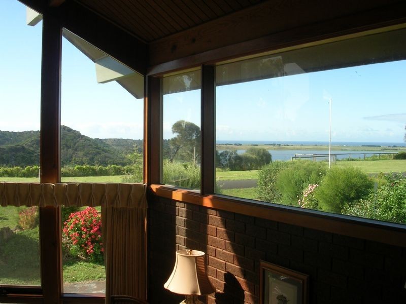 47 Scenic Drive, Tower Hill VIC 3283