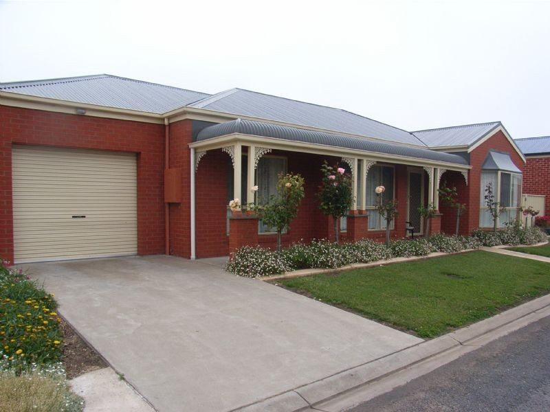 3 Winnen Place, Port Fairy VIC 3284