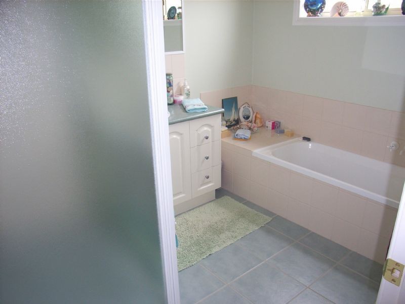 3 Winnen Place, Port Fairy VIC 3284