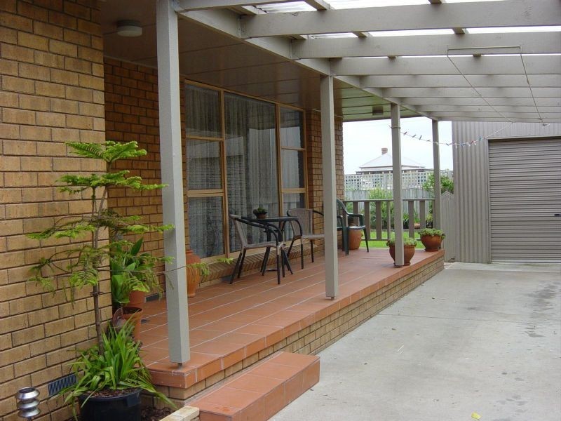 12 Reardon St, Port Fairy VIC 3284