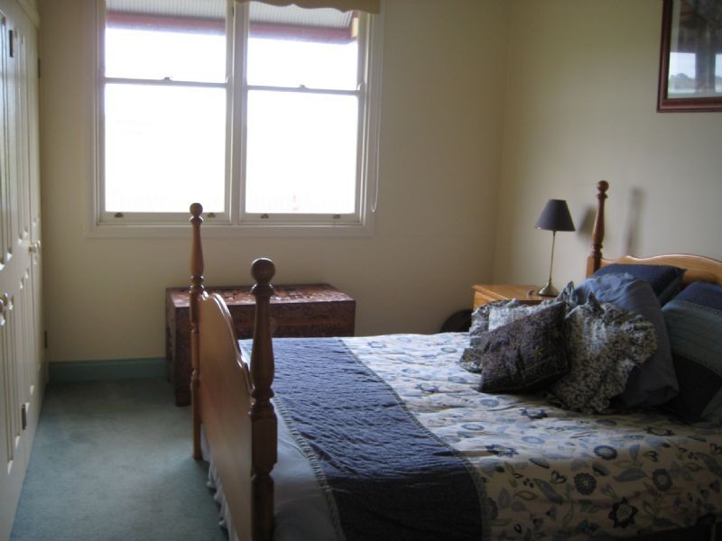 31 Powling , Port Fairy VIC 3284