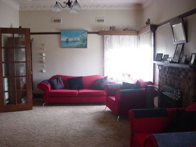 69 Princes Highway, Port Fairy VIC 3284