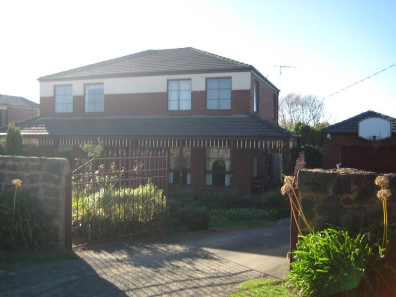 2 Seaview Way, Port Fairy VIC 3284