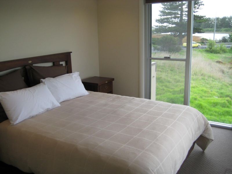 105 Gipps St, Port Fairy VIC 3284