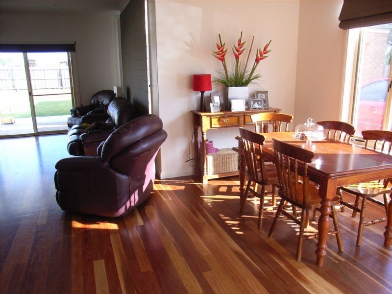 9 Gratton St, Port Fairy VIC 3284