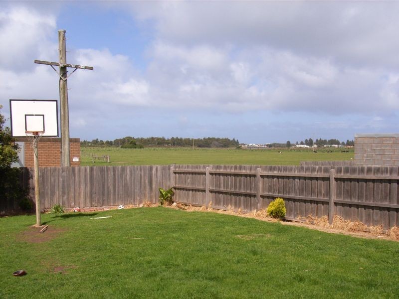 165 Princes Hwy, Port Fairy VIC 3284