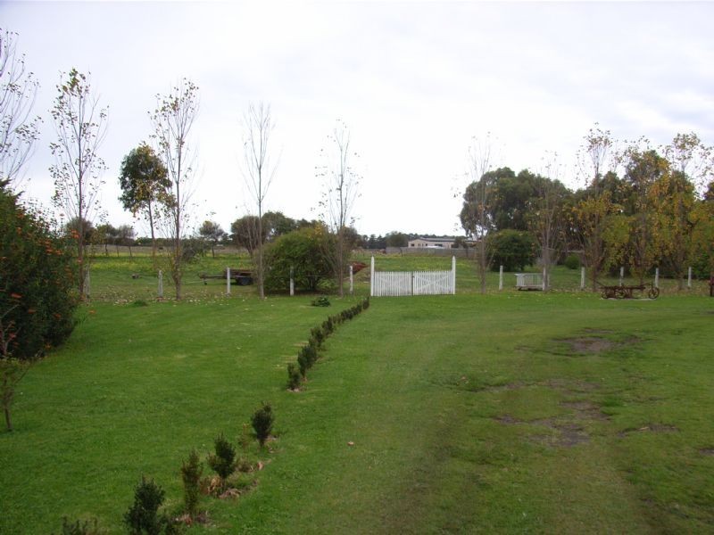 137 Princes Hwy, Port Fairy VIC 3284