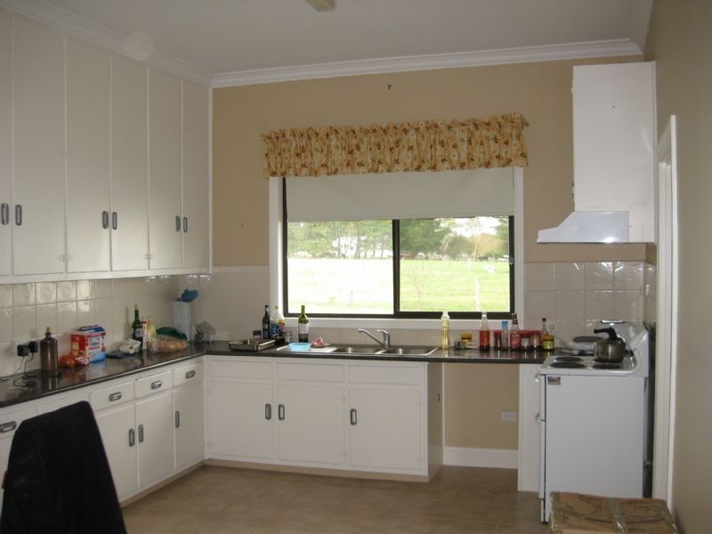 1 Ryans Lane, Bessiebelle VIC 3304