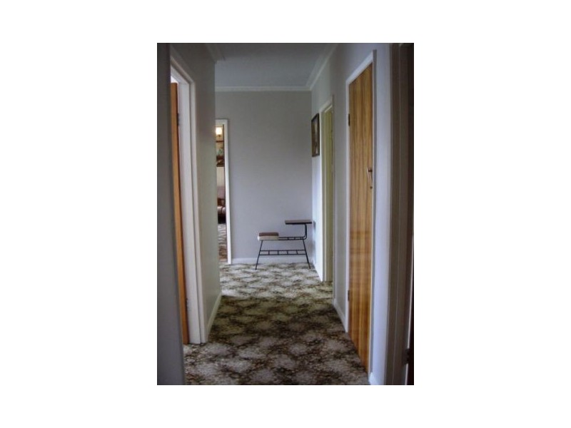 3 Earl, Port Fairy VIC 3284