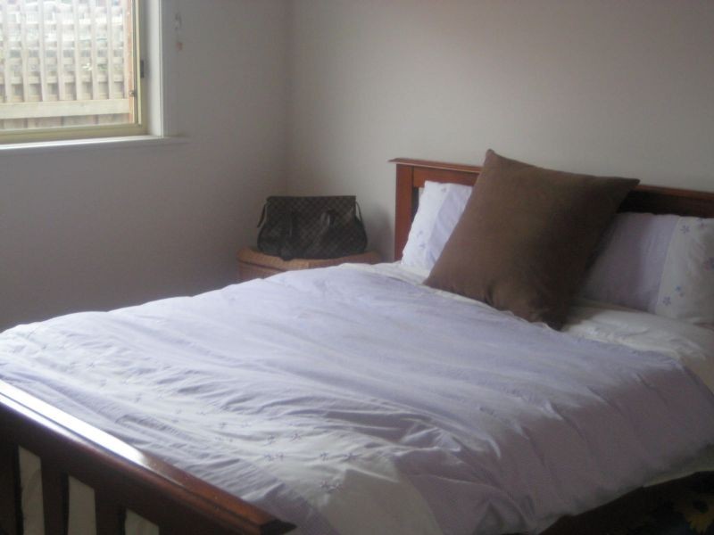 9 Gratton St, Port Fairy VIC 3284