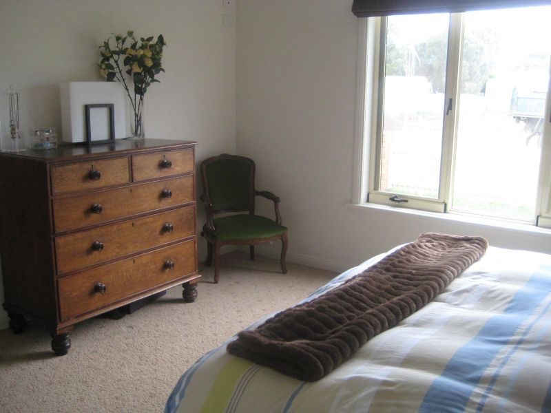 9 Gratton St, Port Fairy VIC 3284